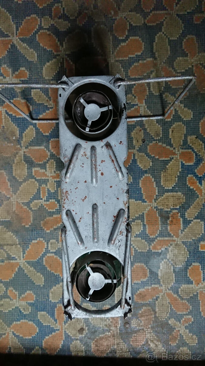 Varic Coleman model 523 - 5