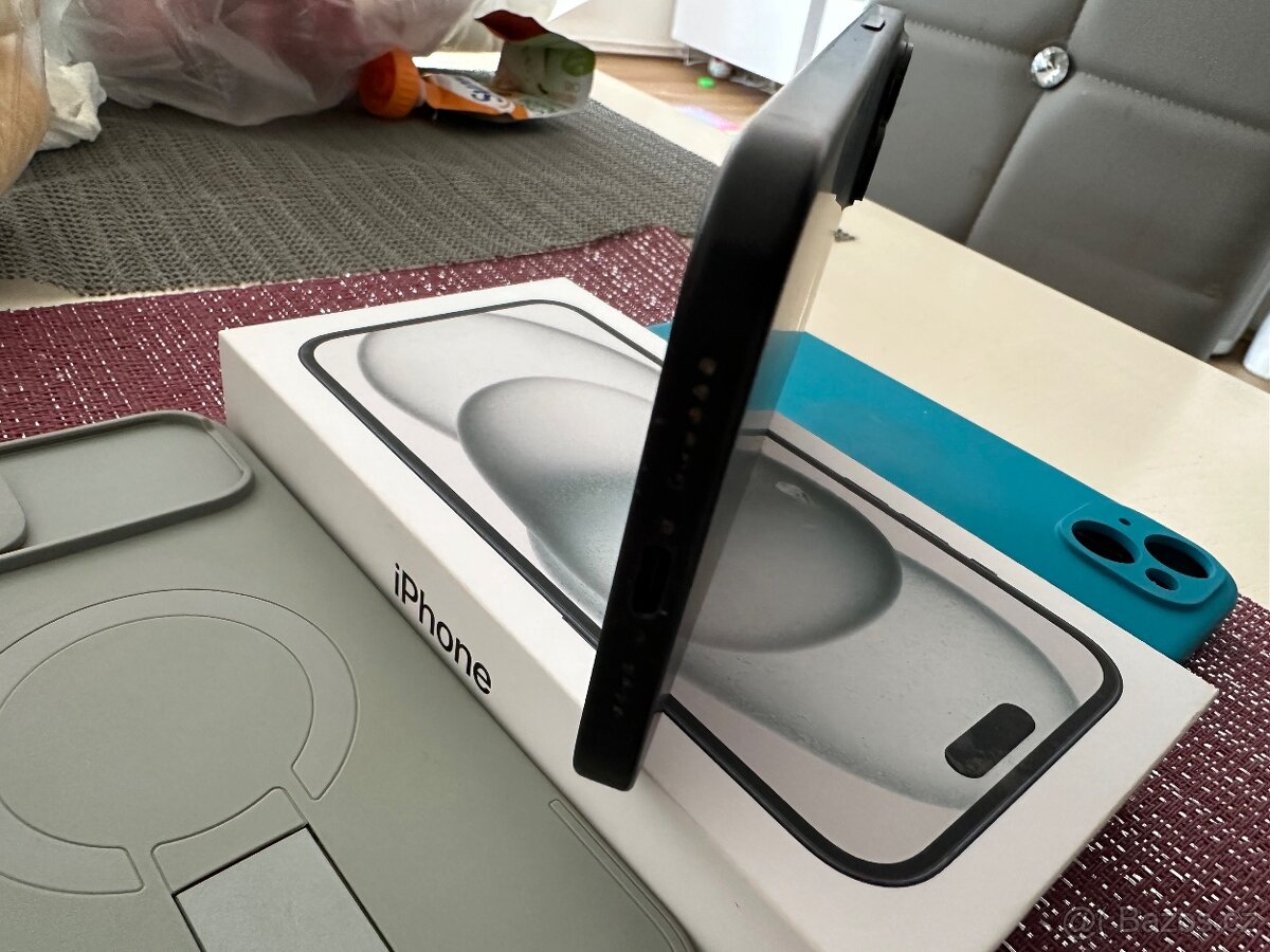 Apple IPhone 15 plus 128gb, BLACK , top stav - 5