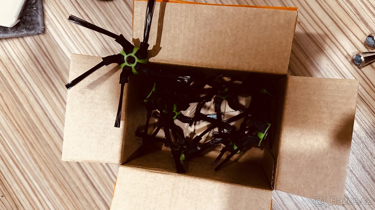 Robotický vysavač a mopovač - 5