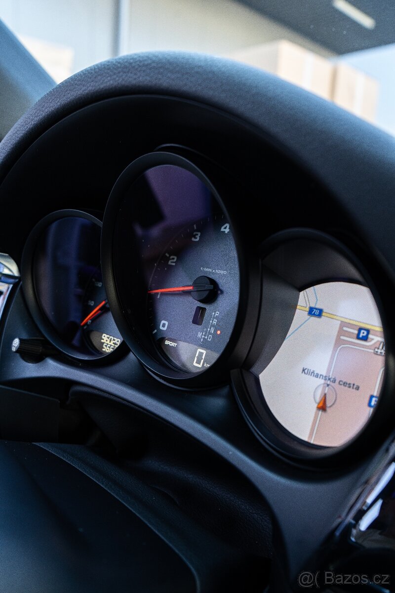 Porsche macan 2.0 - 5