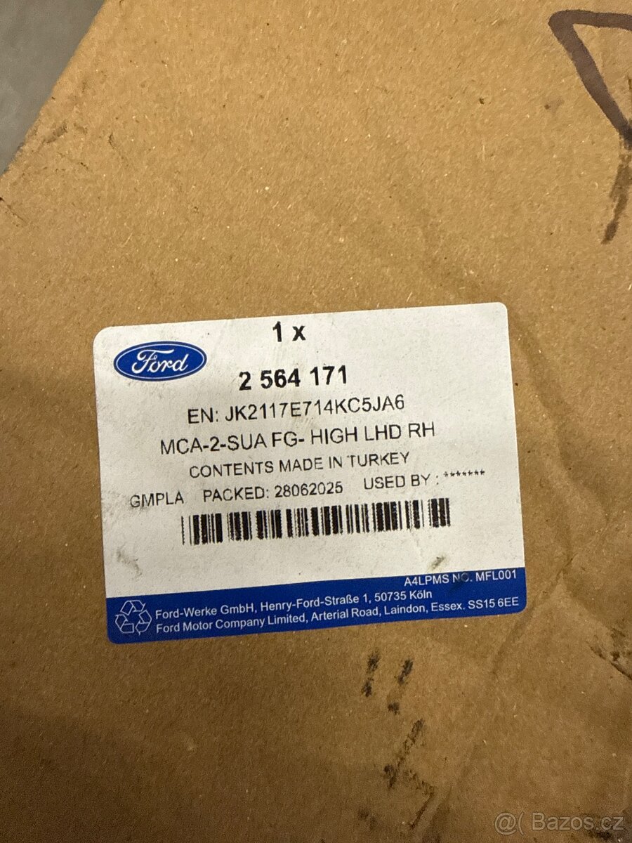 Pravé vnější zrcátko Ford 2564171 - 5