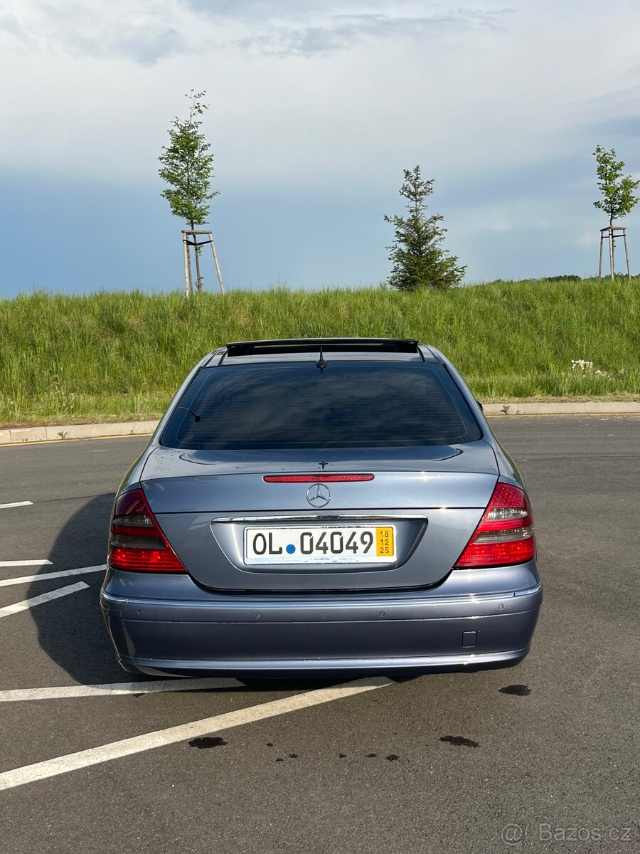 Mercedes W211 - 5