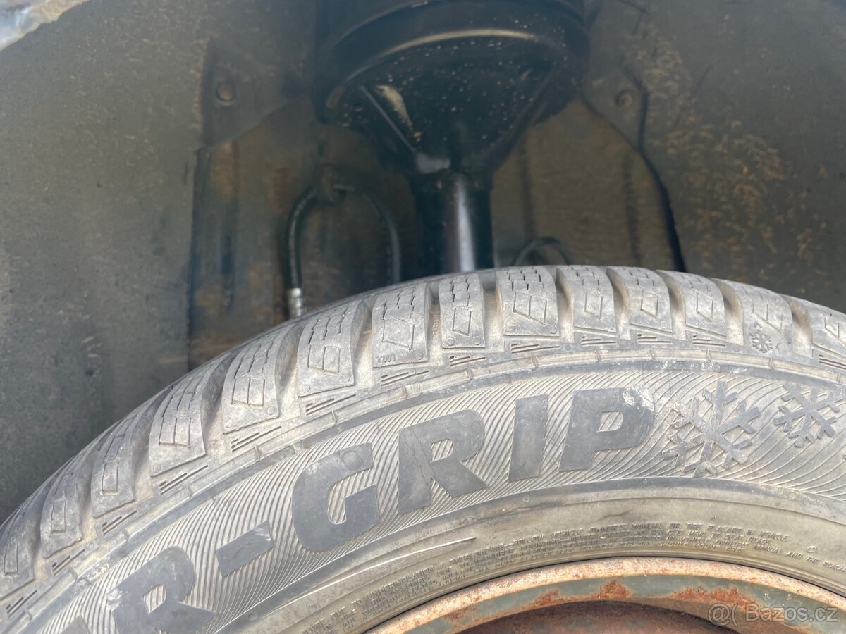 Ford Mondeo MK1, funkční klimatizace, Gumbalkan - 5