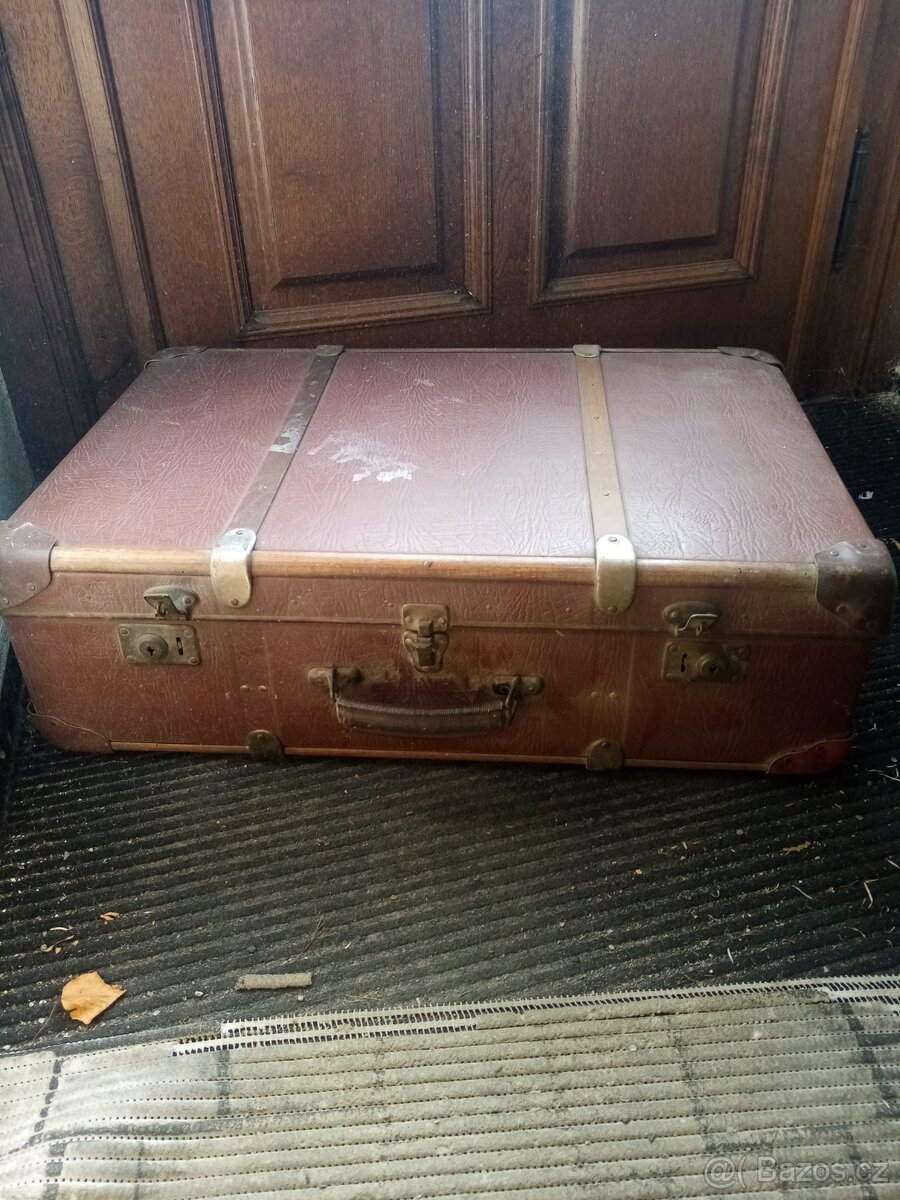 Starožitný cestovní kufr - 5