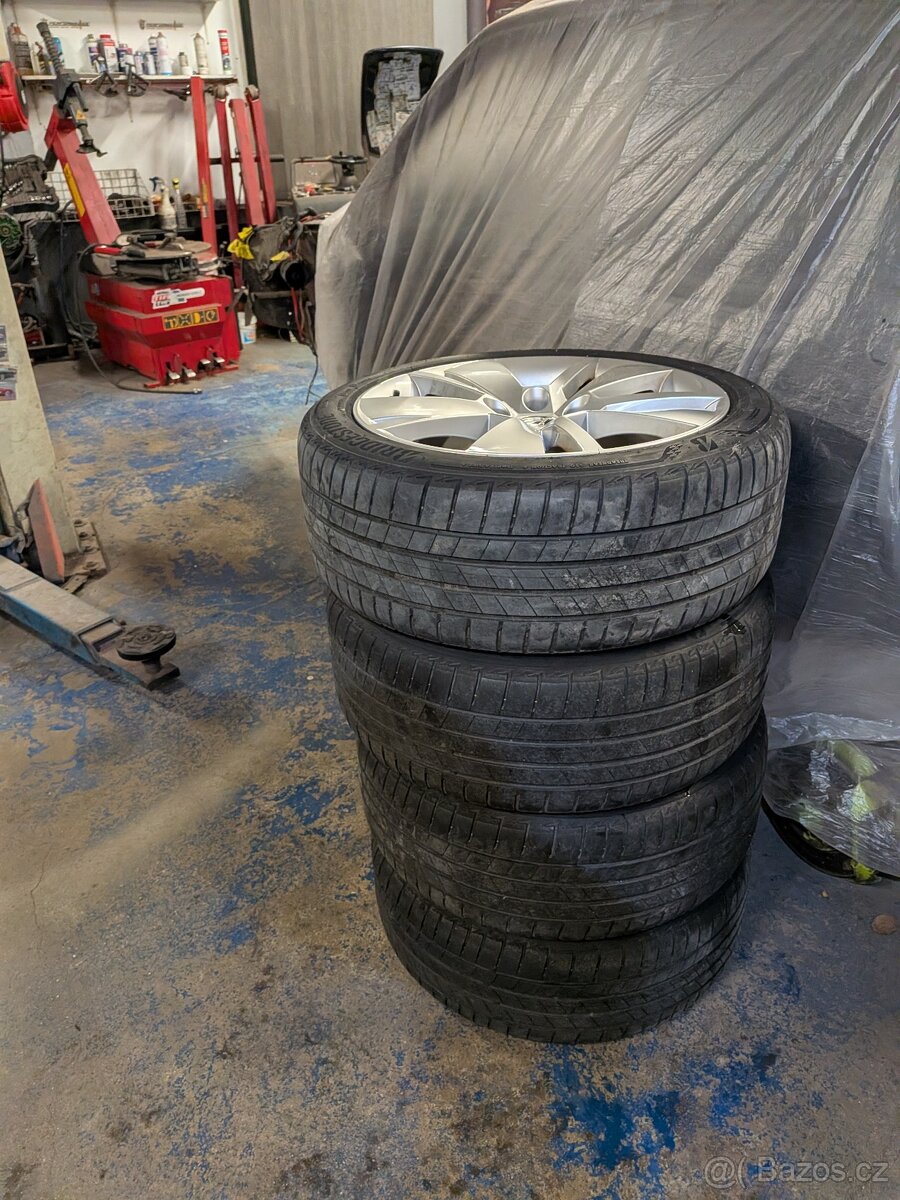 Kola 18" 5x112 8Jx18H2 ET44 Zenith - 5