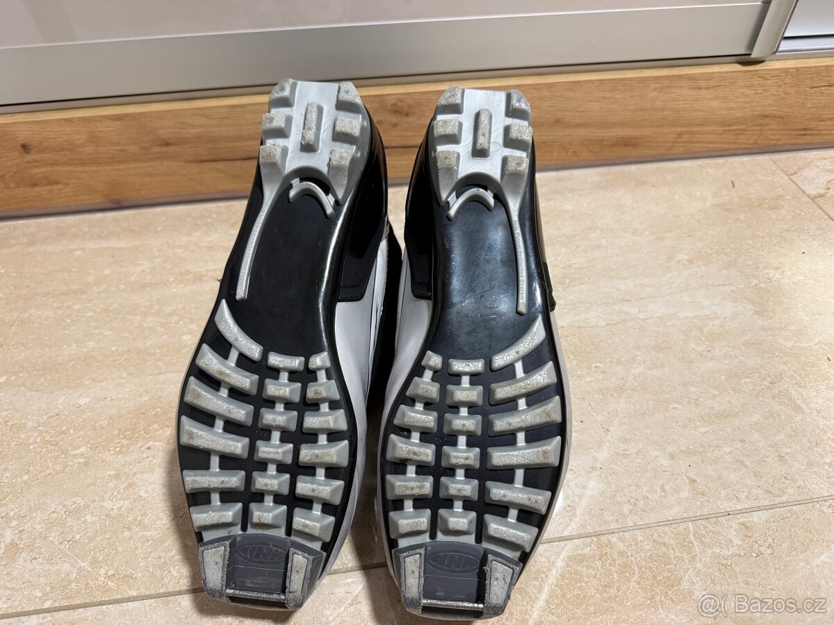 Běžkový set, FISCHER, kombi, bruslení a klasika - 5