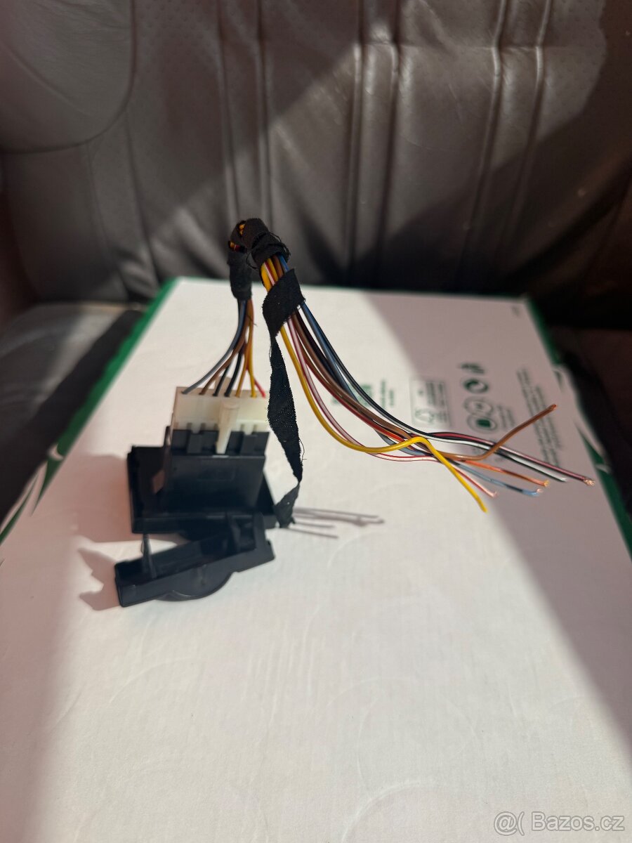 Ovladač výhřevu sedadel Golf Mk3 - 5