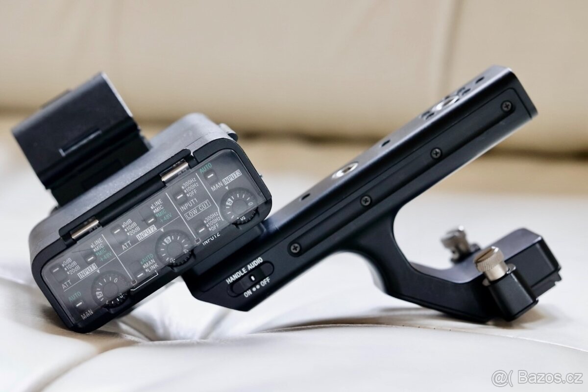 Sony FX30 + XLR-H1 Audio Handle - 5