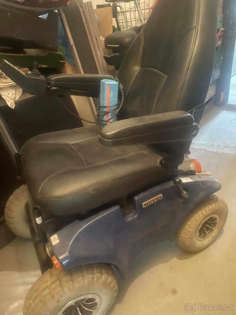 Elektrický invalidní vozík MEYRA OPTIMUS 2 - 5