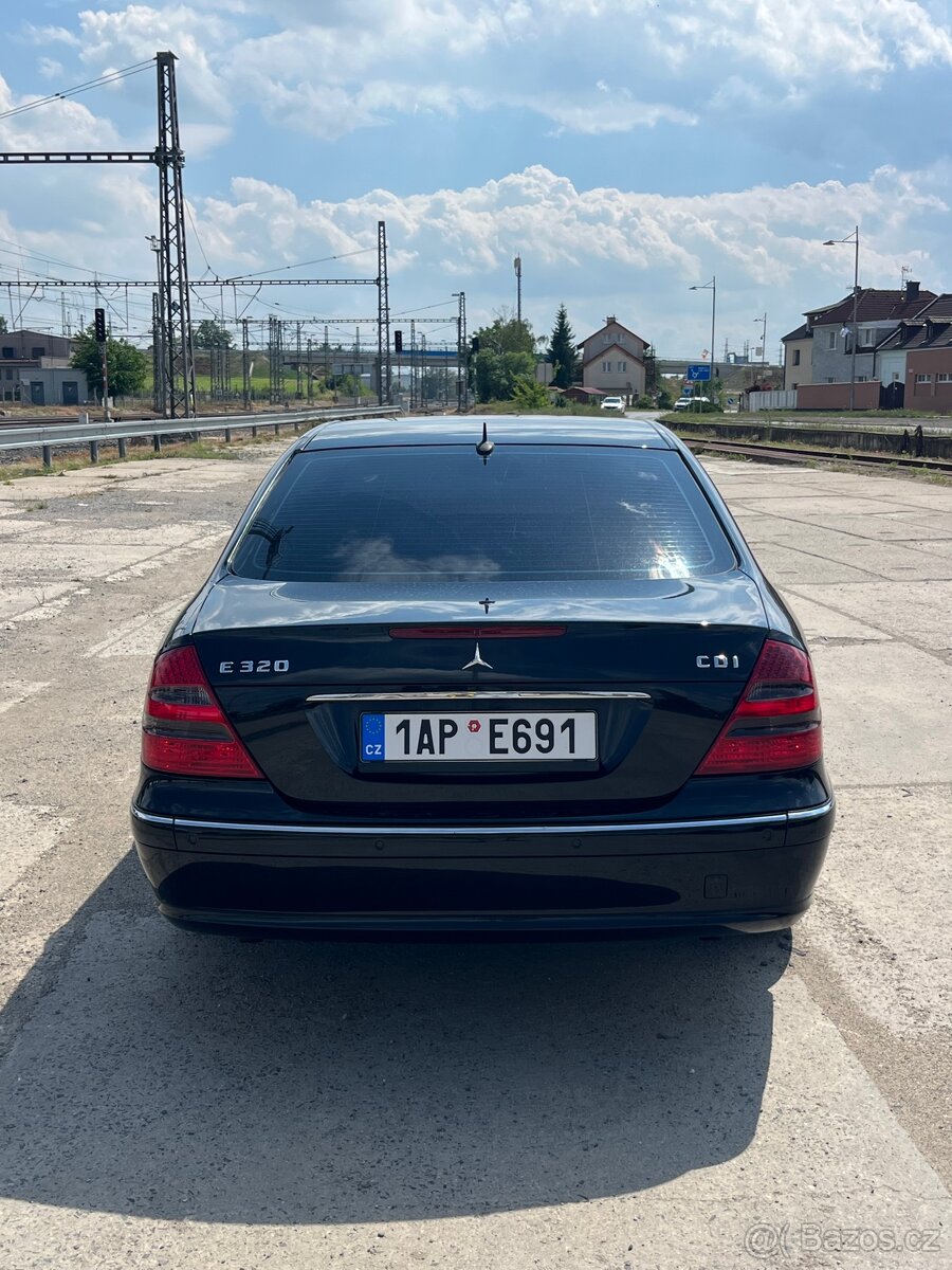 Mercedes W211 - 5