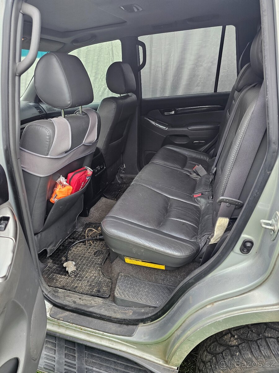 Toyota Land Cruiser J12KDJ120 9/2008