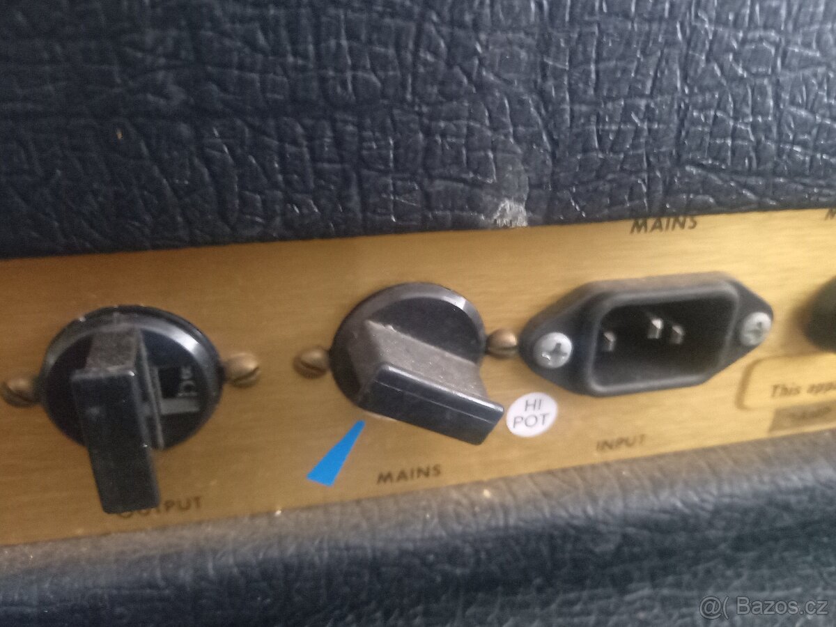 Marshall bass box + Marshall amp - 5