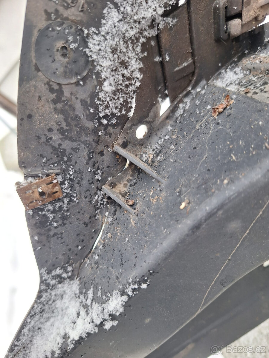 Plastové podběhy octavia 4 - 5