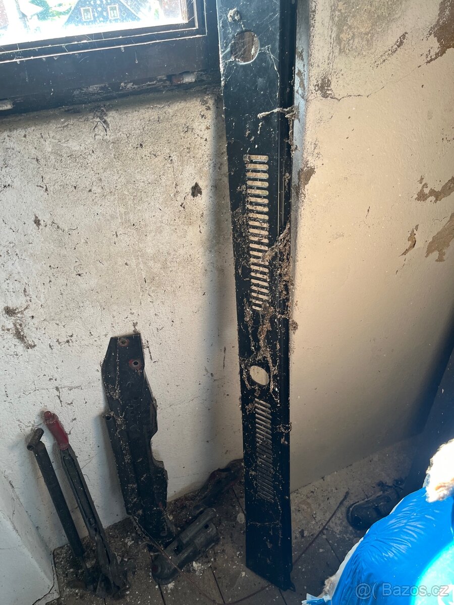 Díly Toyota Land Cruiser 70 - 5