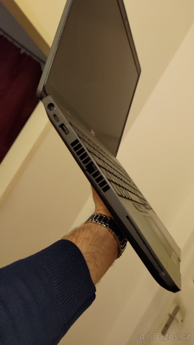 Dell letitude 5501 i7 9gen 16 gb rám - 5