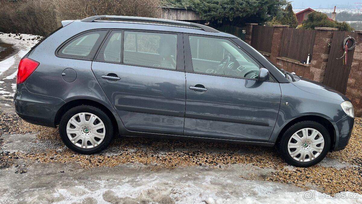 ŠKODA FÁBIA 1.4 16V. AMBIENTE - 5