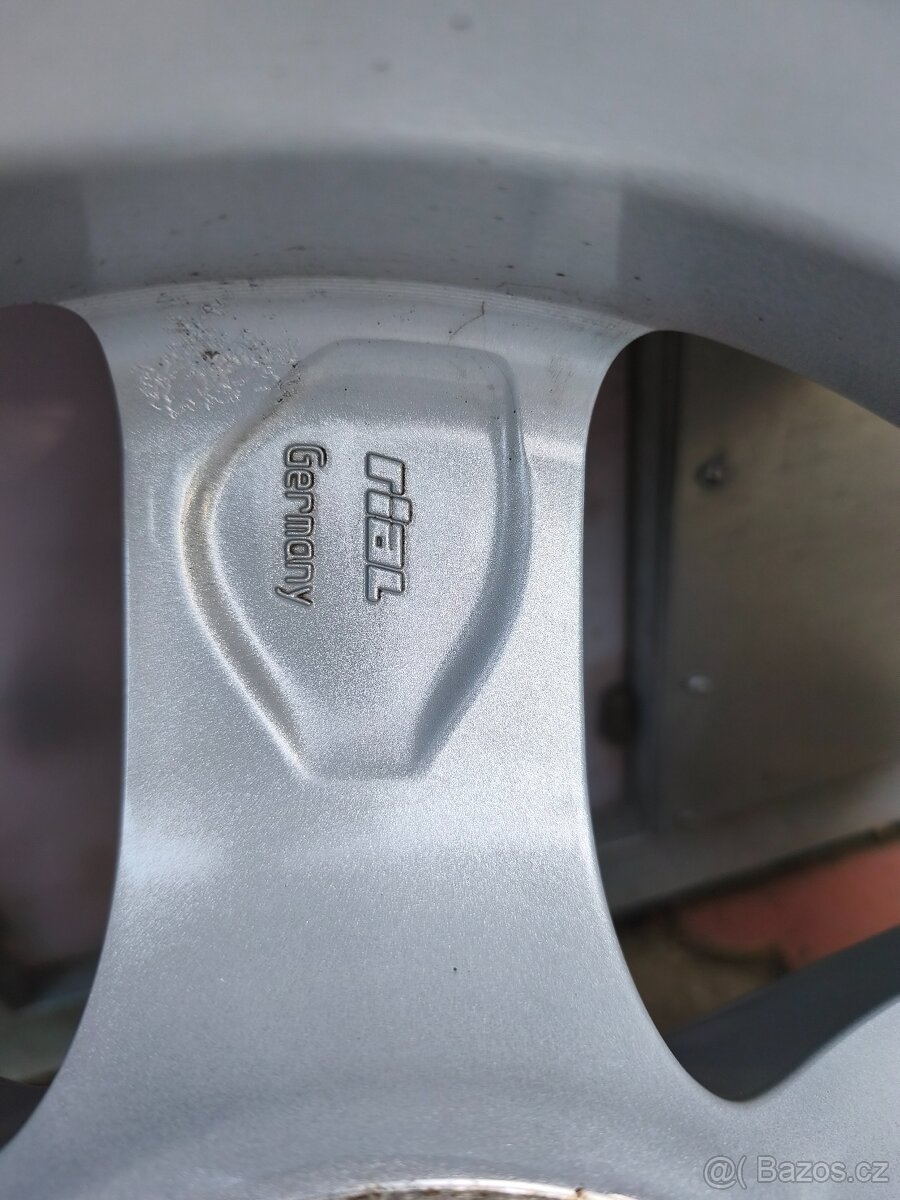 Sada ALU 215/65 R16 - 5