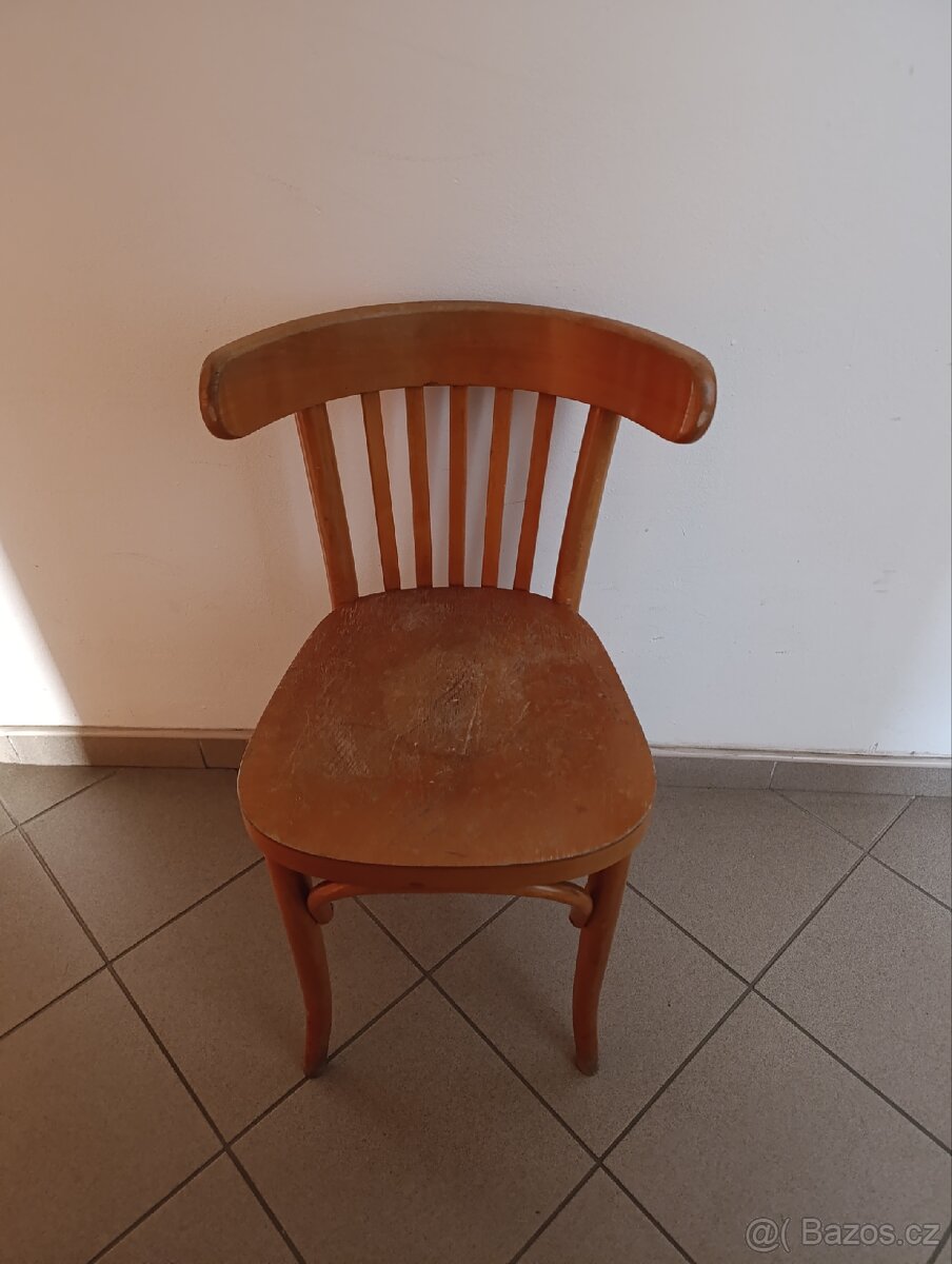 Dřevěné židle - 5