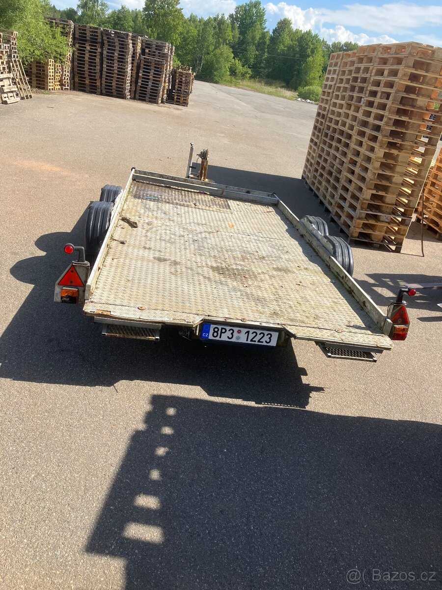 Plaťák