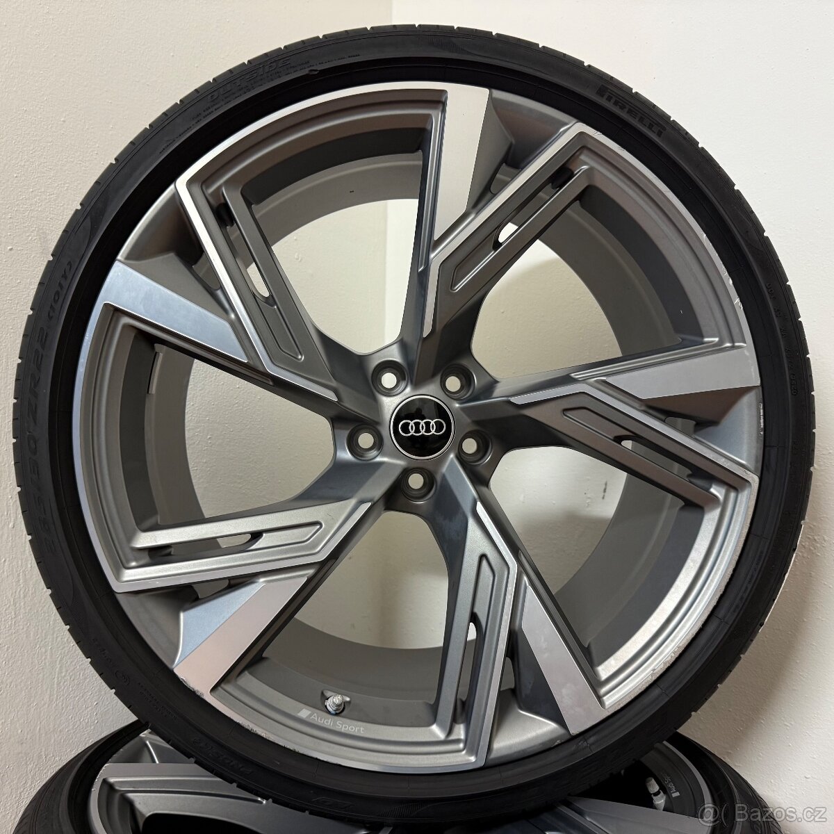AUDI RS6 / RS7 5x112 R22 ET19+LETNÍ 285/30R22 5mm - 5