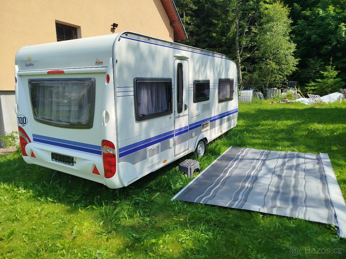 Karavan, Obytný přívěs Hobby 550 De Luxe - 5