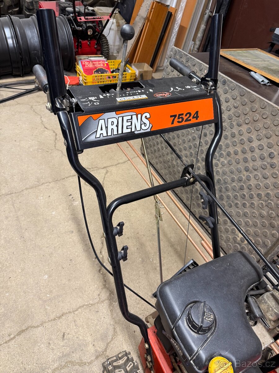 Snezna freza Ariens 7524 - 5
