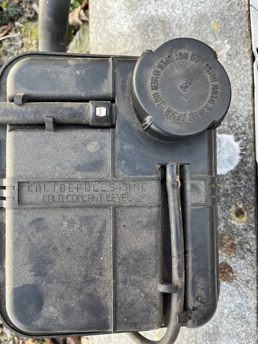 Chladič a Expanzka e39 525tds - 5