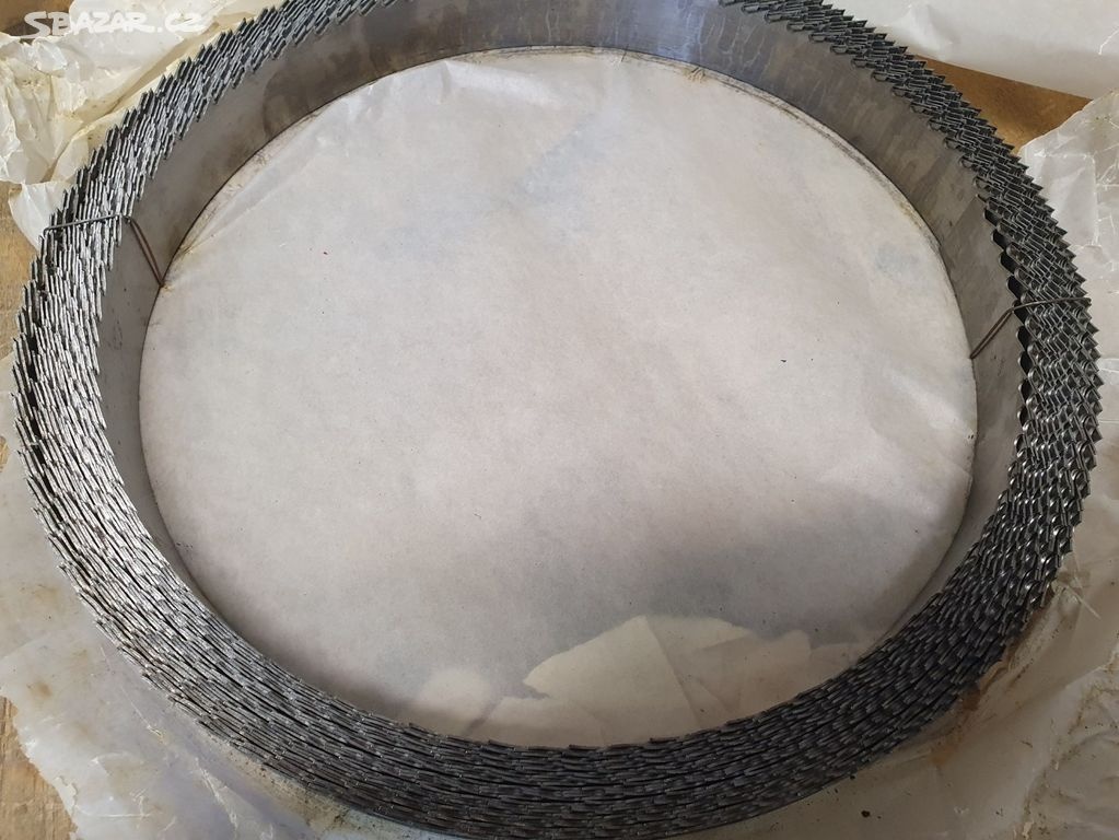 Pilový pás na dřevo 35x0,7 R - 25m - 34 kč/m - 5