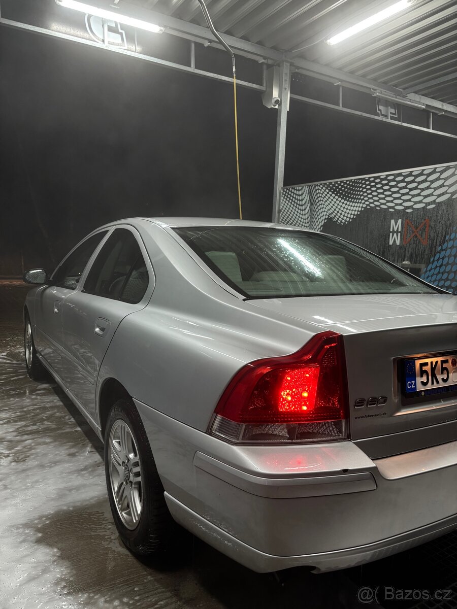 Prodám Volvo S60 2.4 Benzin/CNG - 5