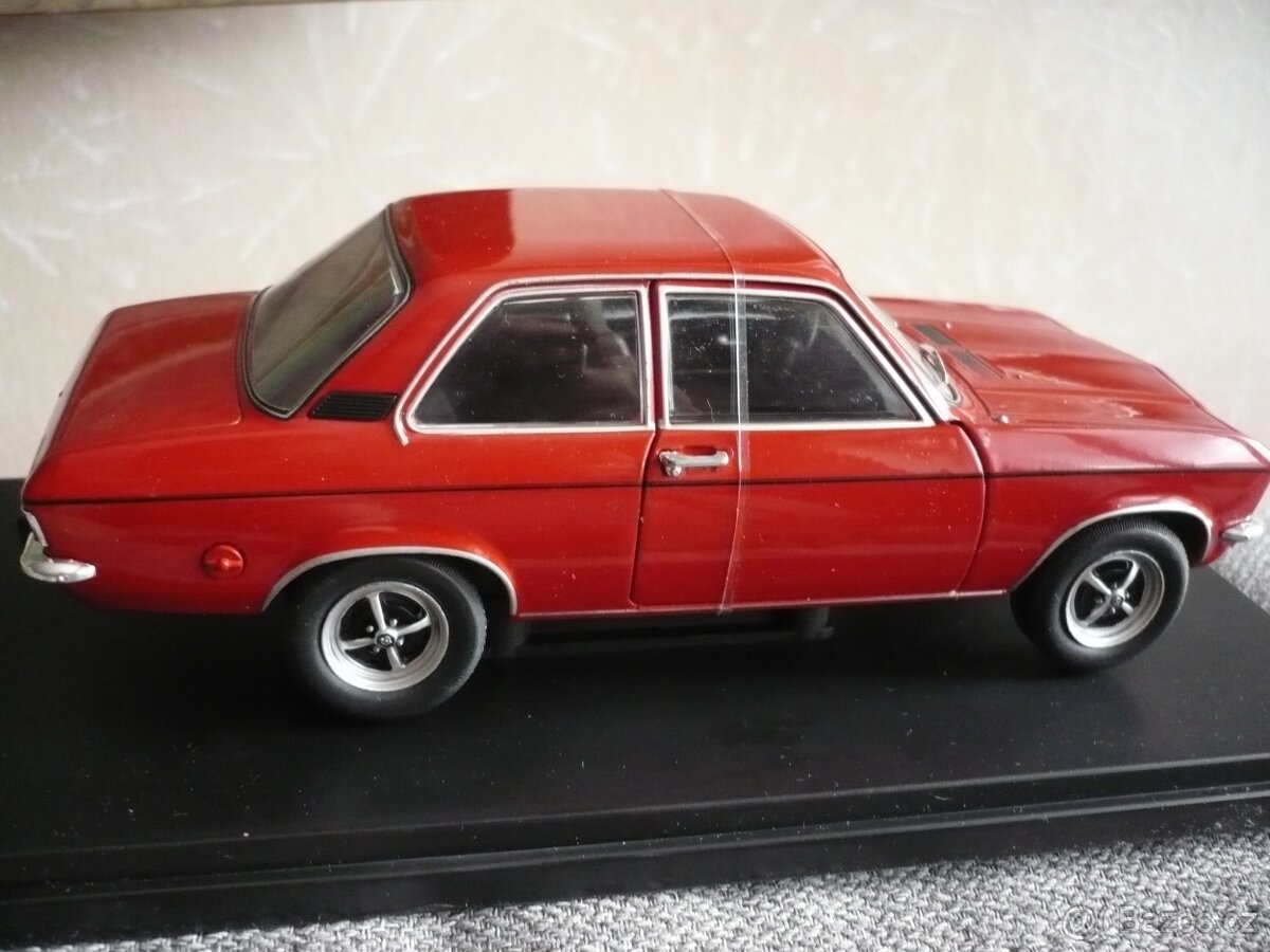 1:24 model whitebox opel ascona A (1/24) - 5