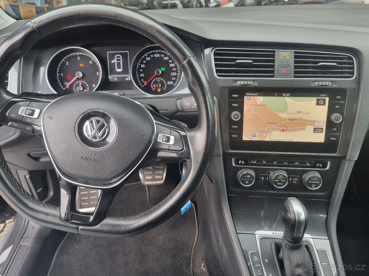 VW Golf Alltrack 2.0 TDI DSG 4Motion - 5