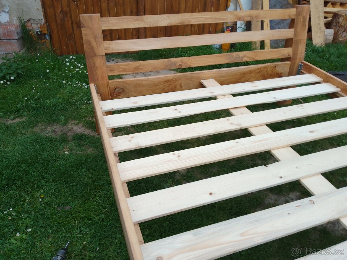 Dřevěná manželská postel jasan masiv - 5