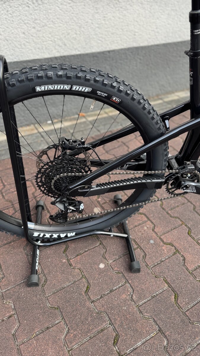 Enduro Focus JAM 8.8 KARBON -Akční cena - 5