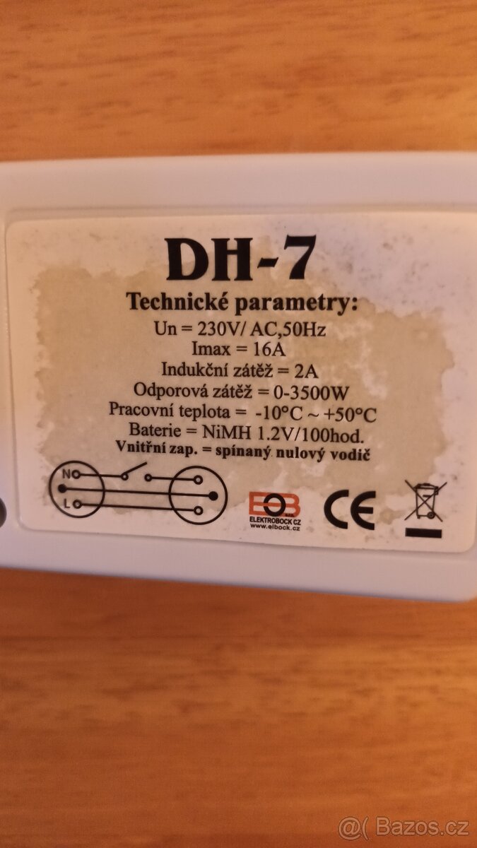 Zásuvka spínací digitální - 5