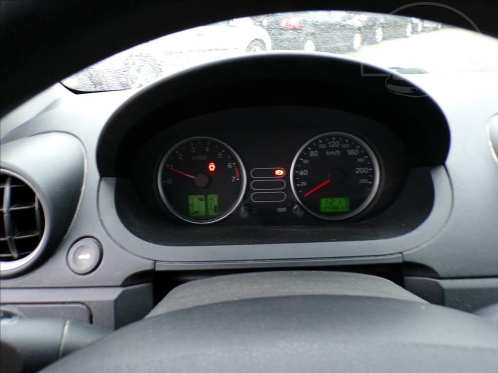 Ford Fiesta 1,3 i KLIMA - 5