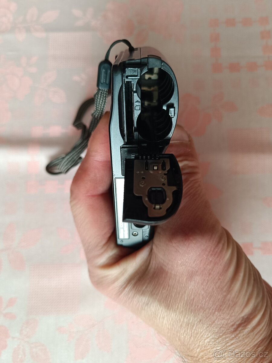 Prodám Kompakt Nikon Coolpix A10 - 5