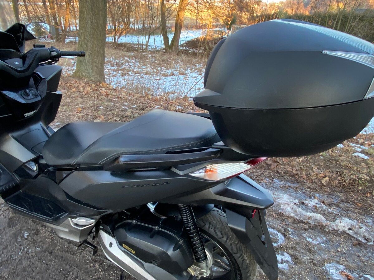 Honda Forza 125 (2017 ABS) - 5