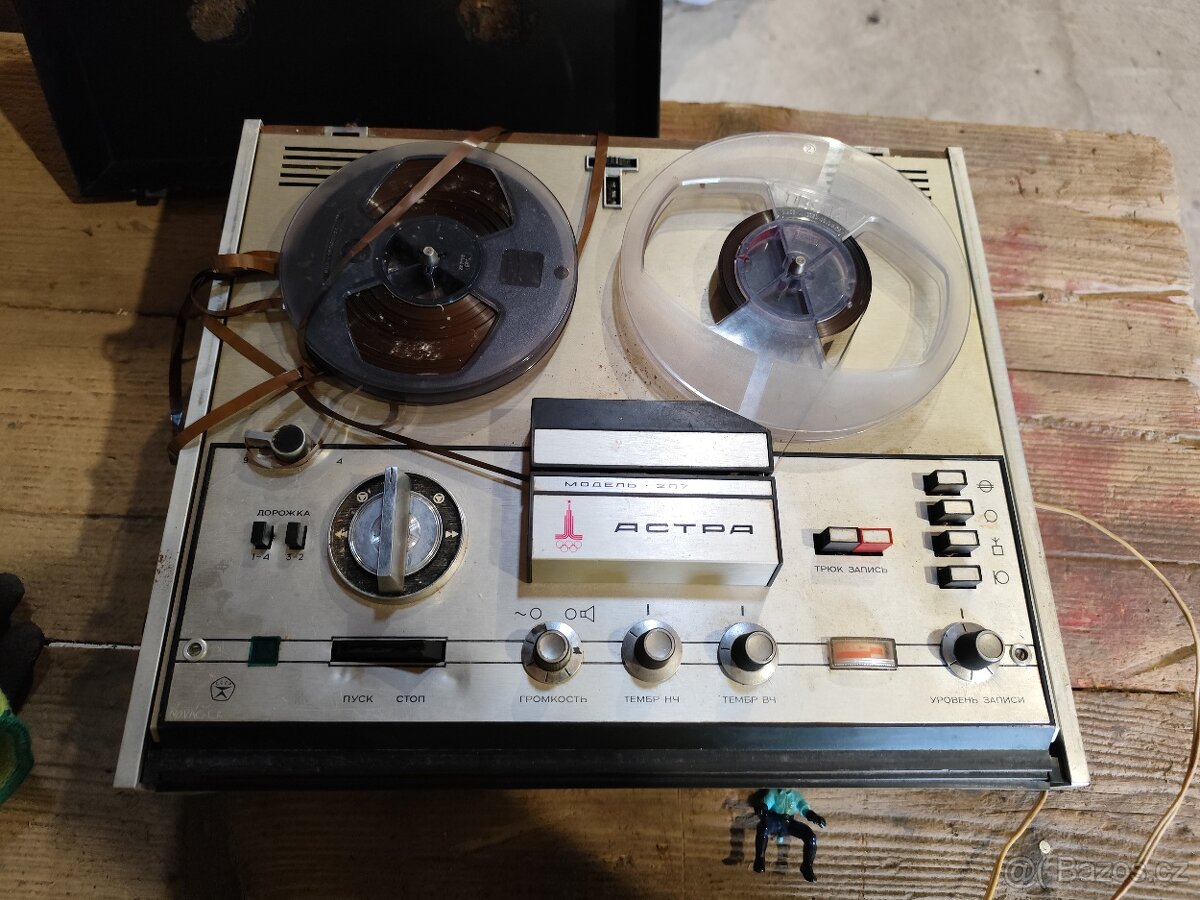 Civkovy Magnetofon Astra 207 - 5
