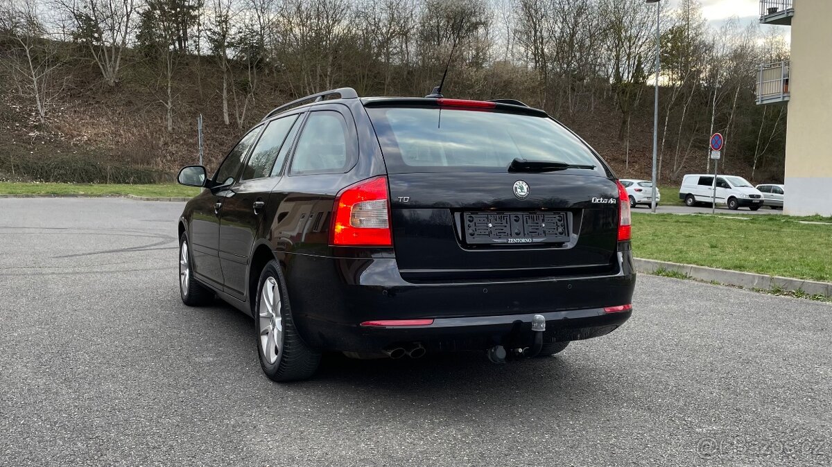 ŠKODA OCTAVIA 2.0TDI ELEGANCE - 5