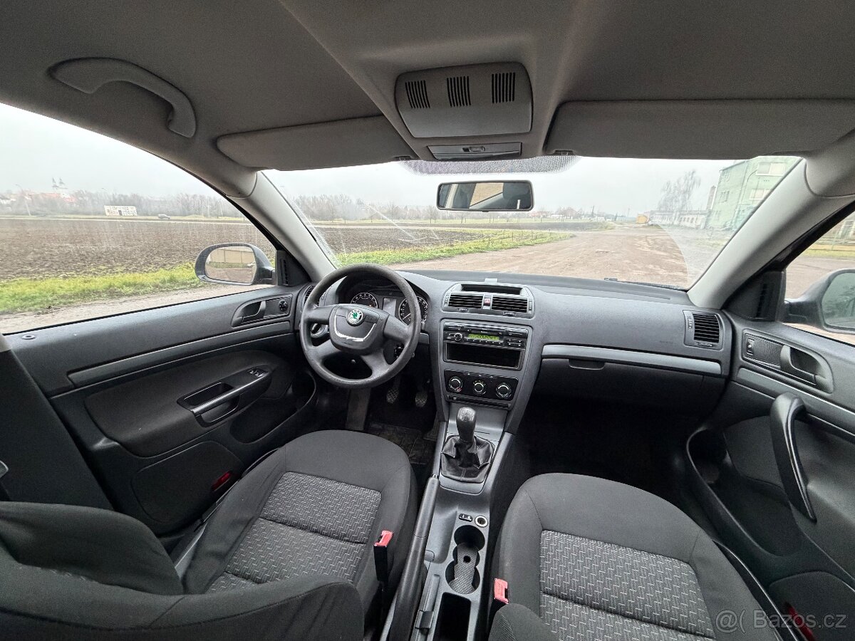 Škoda Octavia 2 facelift 1.6tdi 77kw - 5