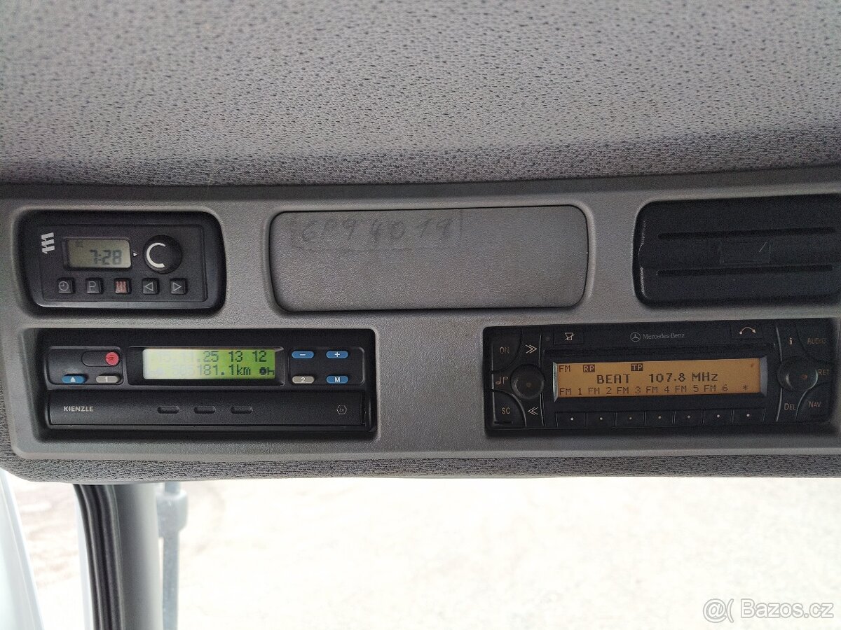 MERCEDES BENZ ATEGO 2 818 - 5