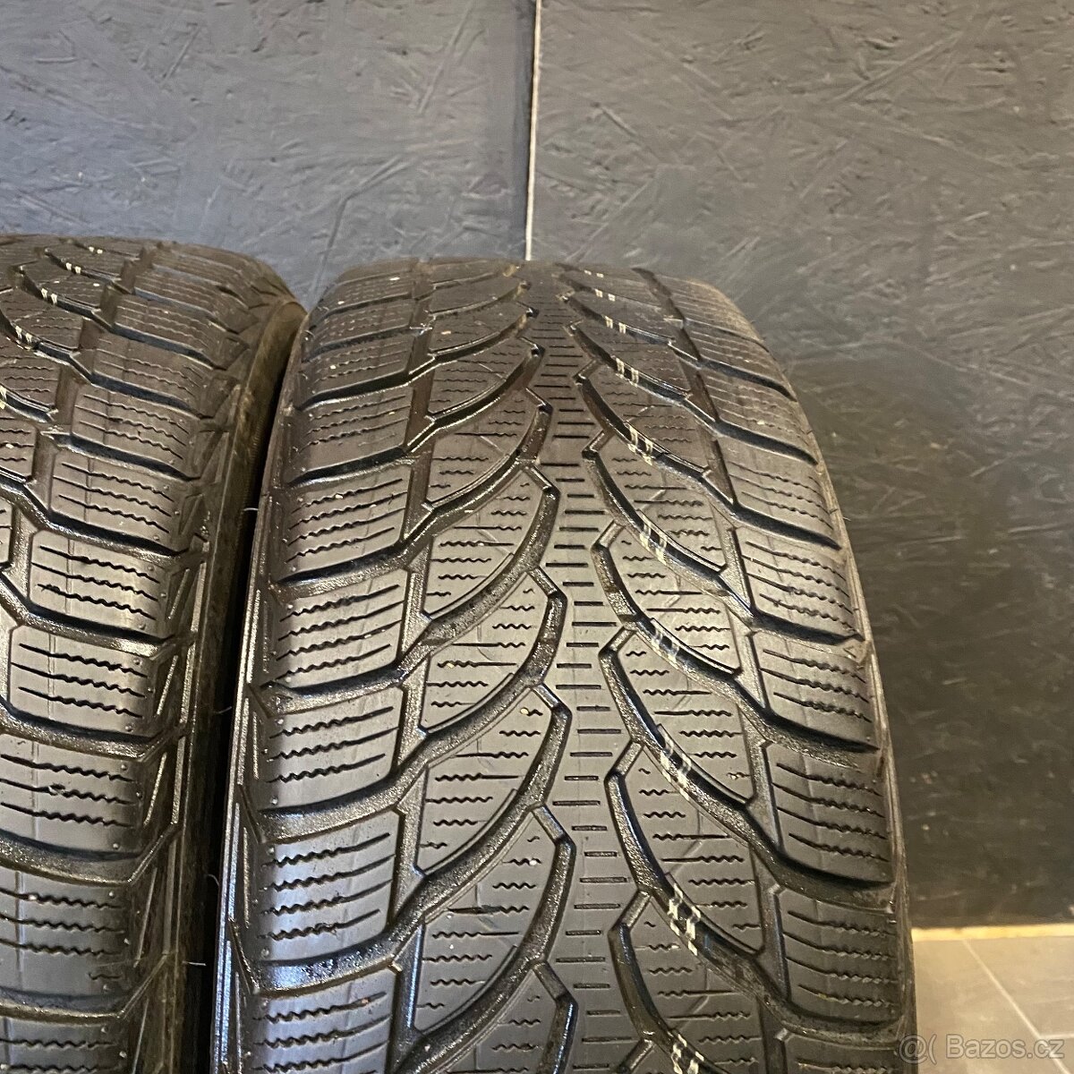 Sada pneu Bridgestone 205/60/16 92H - 5