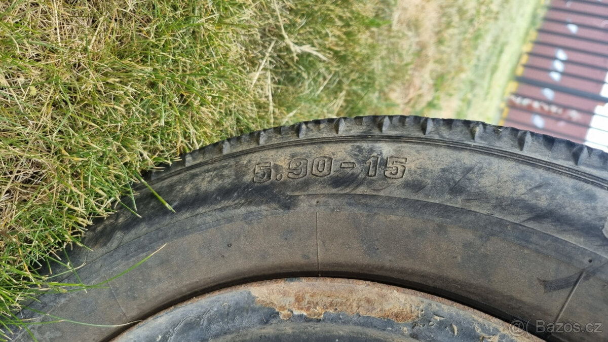 Jednonápravový lehký vozík za traktor - 5