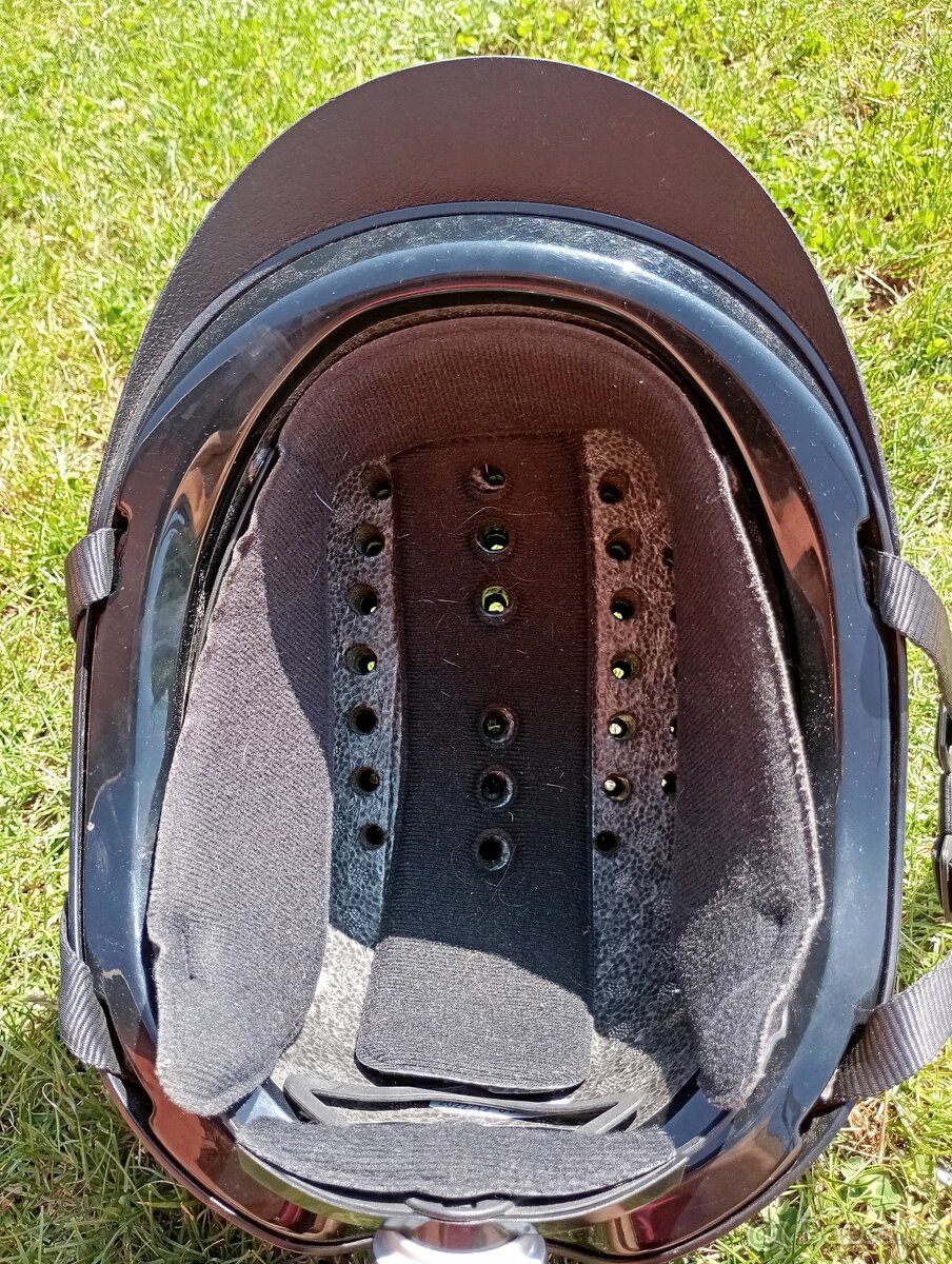 Jezdecká helma více kusů - 5