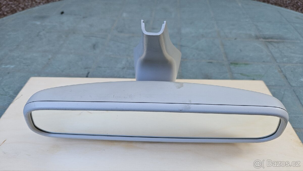 Zpětně zrcátko Audi 4F - 5