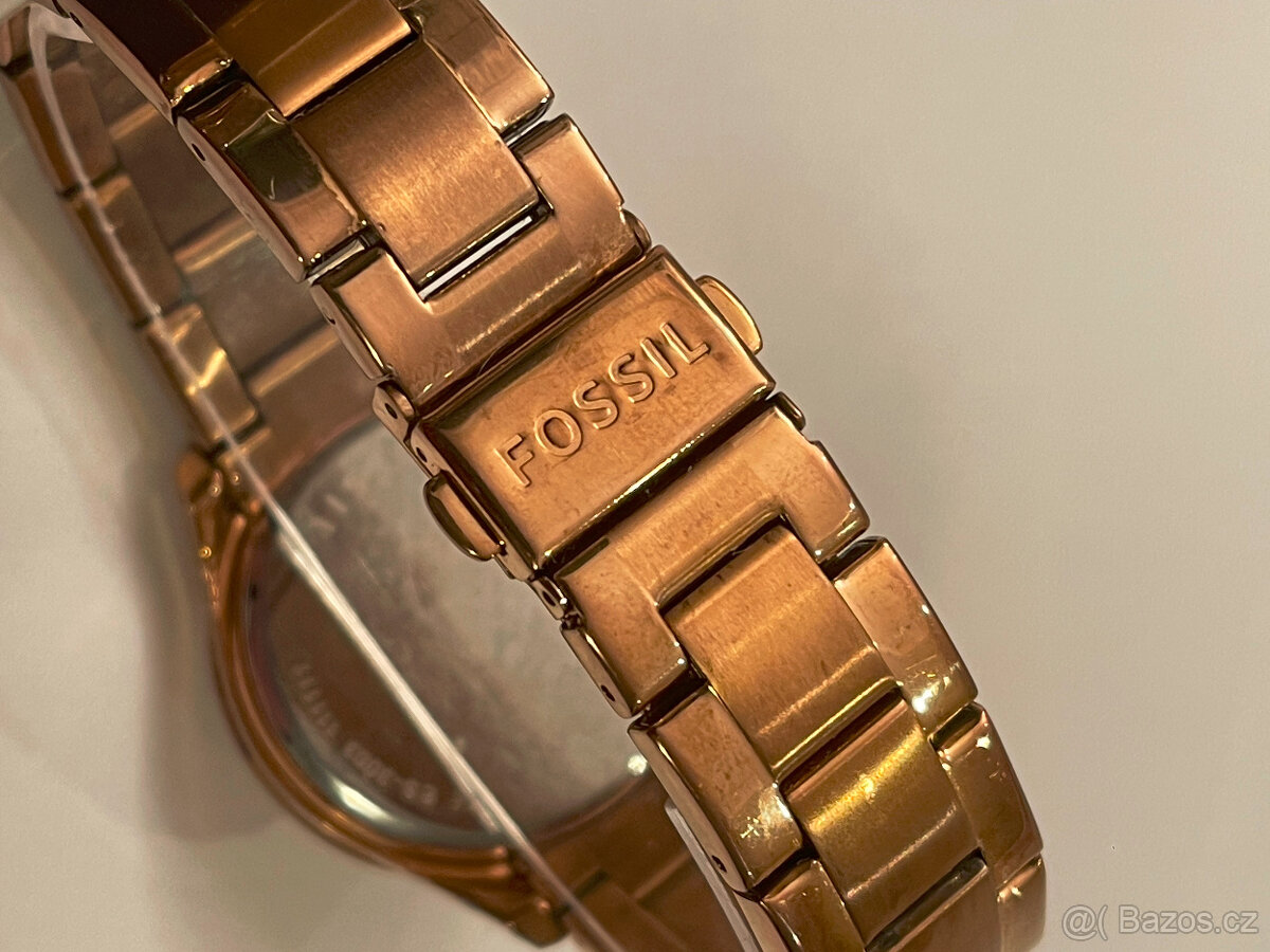 Hodinky Fossil 50m vodotěsnost - 5