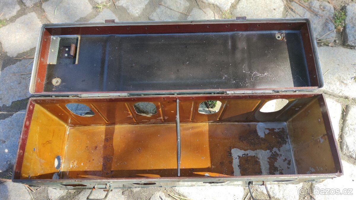 Stará vojenská bedna baterie elektro - 5