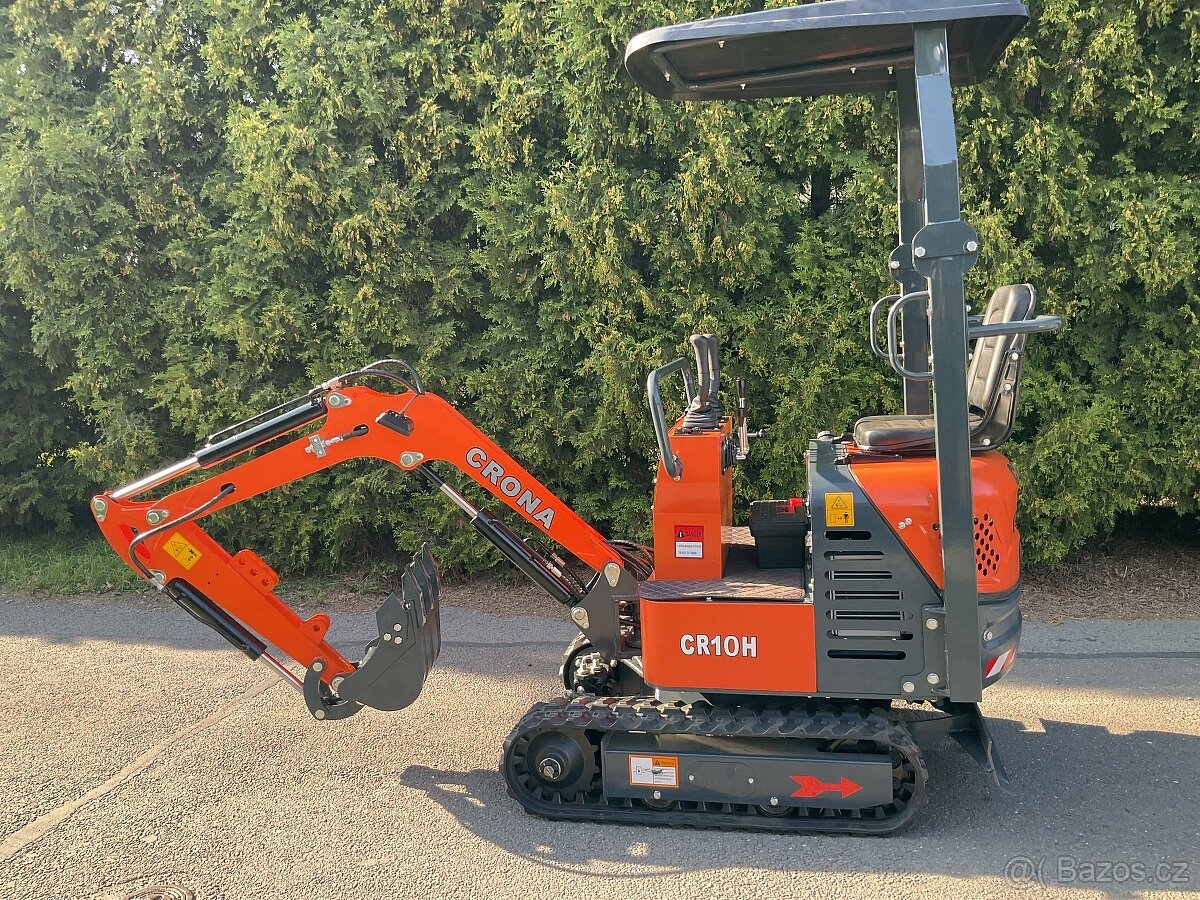 Bagr, Minibagr CR10 H - 5