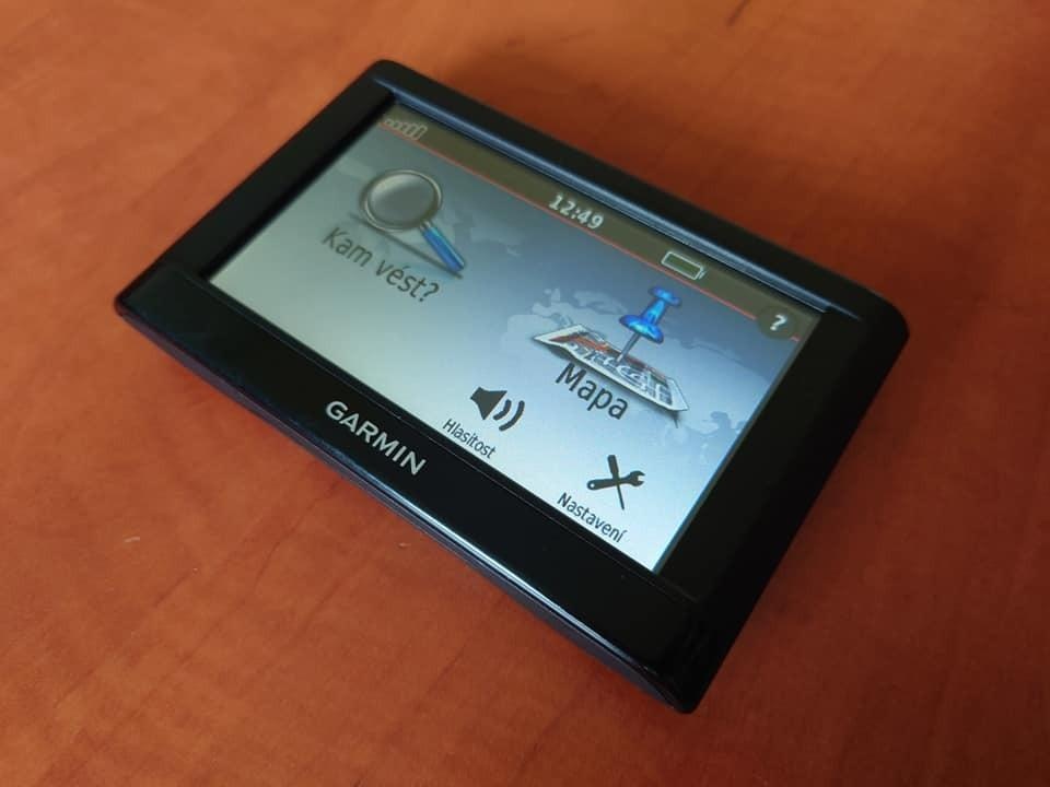 Navigace Garmin Nüvi 42 Lifetime Europe45, AKTUÁLNÍ MAPY - 5