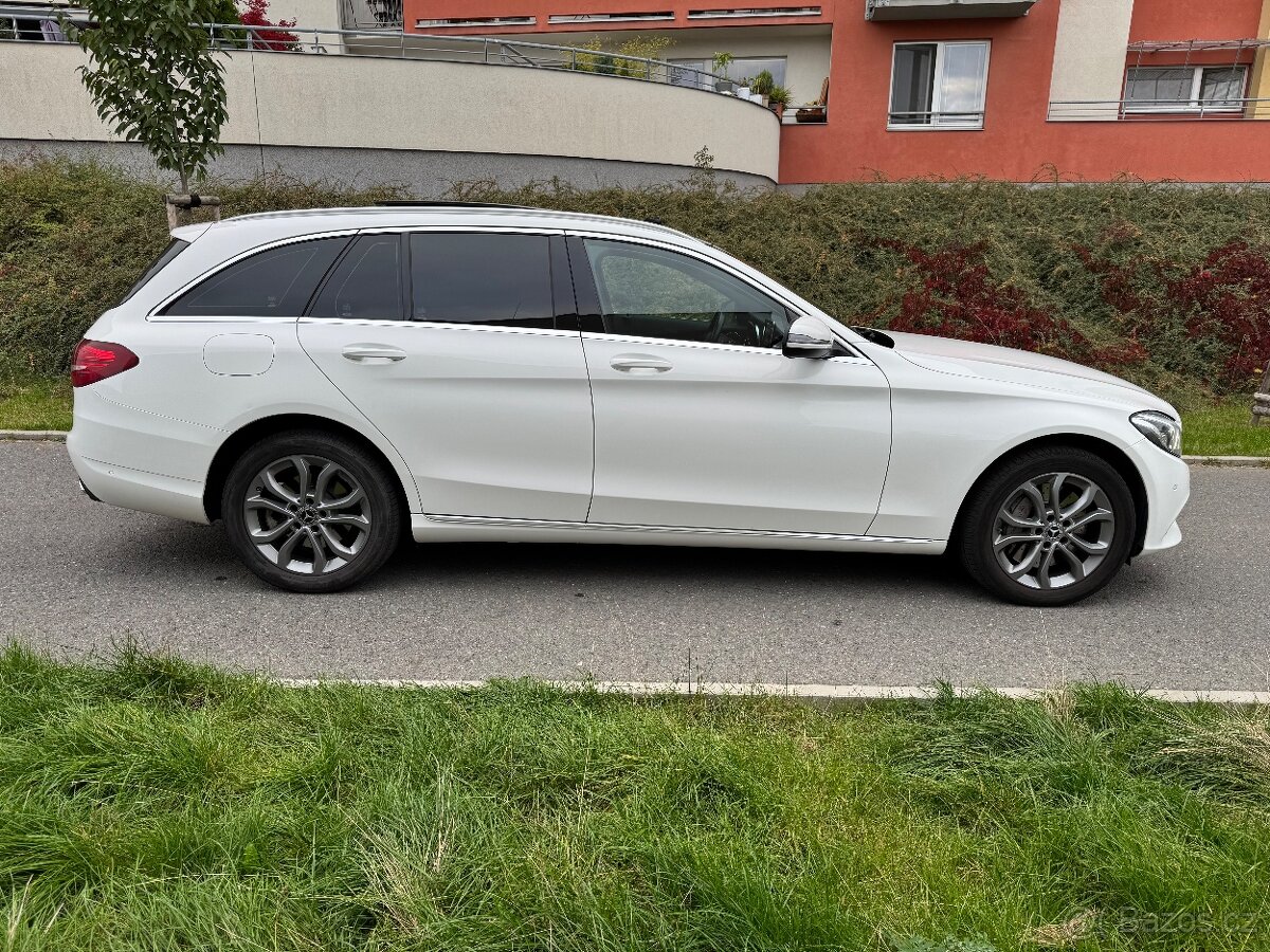 Mercedes Benz C400 4MATIC PANORAMA DESIGNO - 5